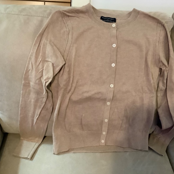 9 New Sweaters (BR, RW, The Loft, Gap) Priced separately in Descriptions - Picture 10 of 16